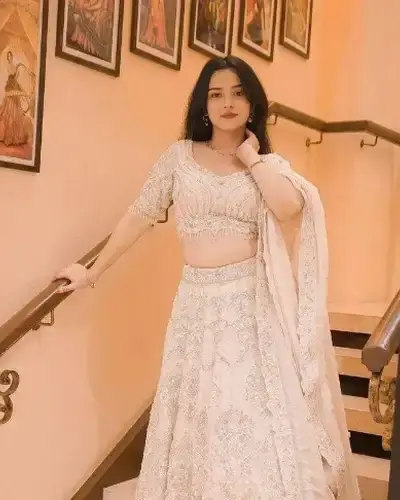 Escort Davorlim